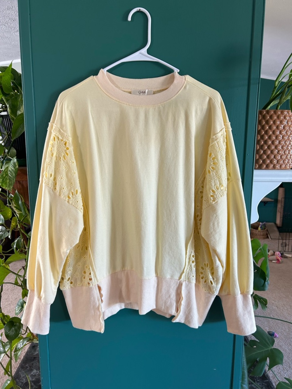 Oddi Pale Yellow Crewneck Sweatshirt Eyelet Floral Crochet